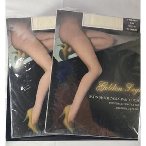 New Vintage Golden Legs  Nylons Pantyhose 85 Nylon 15 Spandex Off White S/M